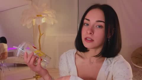 Anika On vacation online show from 01-18-25, 01:08