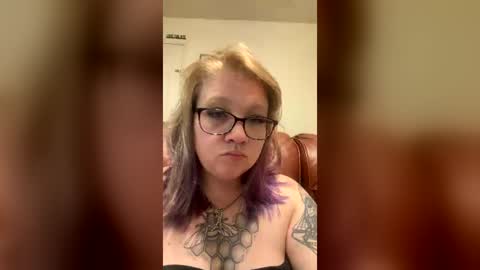 v3lm4 online show from 07-18-26, 04:49