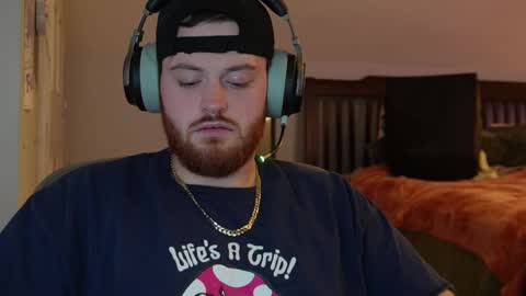 v_for_veng online show from 02-18-25, 06:04