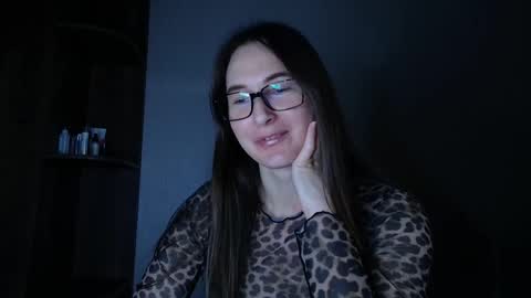 Valensiya online show from 03-19-26, 09:41
