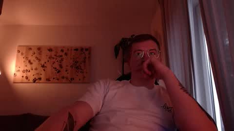 vacation__ online show from 10-09-25, 03:54