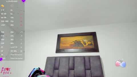 Snapshot of vahiolet_smith chatting on 06-13-26, 03:15 Vahiolet smith online show from 06-13-26, 03:15