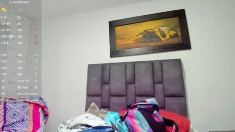 Vahiolet smith online show from 07-12-26, 12:40