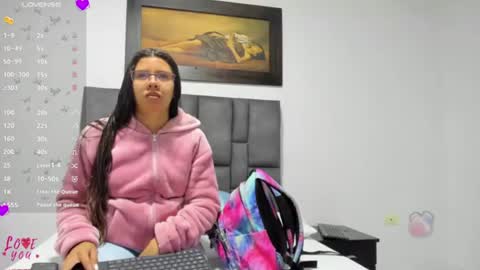 Vahiolet smith online show from 07-21-26, 11:56