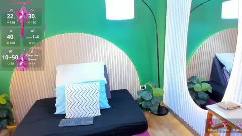 Vaiolet Harris online show from 04-24-26, 11:45
