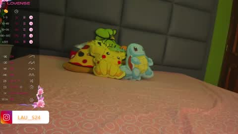 Snapshot of vain_sexualxx chatting on 04-30-26, 10:03 luna online show from 04-30-26, 10:03
