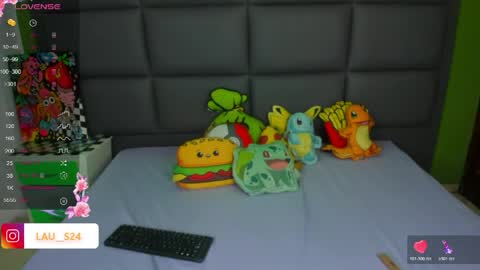 Snapshot of vain_sexualxx chatting on 05-21-26, 10:17 luna online show from 05-21-26, 10:17