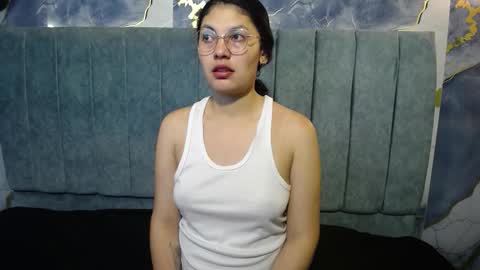 Vainilla online show from 03-19-26, 01:20
