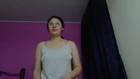 Snapshot of vainilla_cam chatting on 06-02-26, 12:45 Vainilla online show from 06-02-26, 12:45