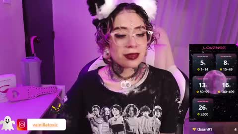 Vainilla Independent model online show from 02-11-25, 12:59