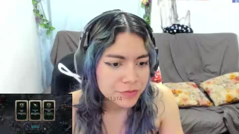 Vaiolet1314 online show from 03-09-26, 02:04