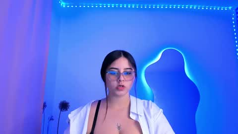 Valeria online show from 09-30-25, 11:54