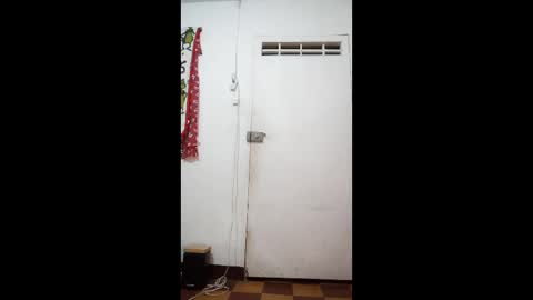 vale_stone_ online show from 04-26-26, 04:43