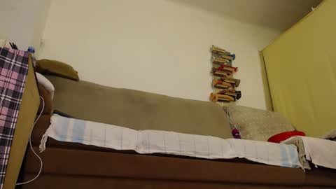 Snapshot of valemer chatting on 02-16-26, 09:44 Cheating Slut online show from 02-16-26, 09:44