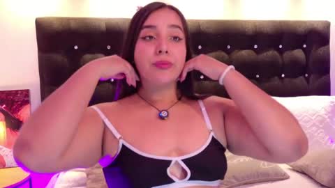 Valen Scott online show from 03-08-26, 01:15