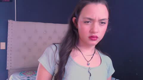 Snapshot of valen_thompson chatting on 02-06-25, 11:37 IG-valen mendoza99 twitter valenthompson99 online show from 02-06-25, 11:37