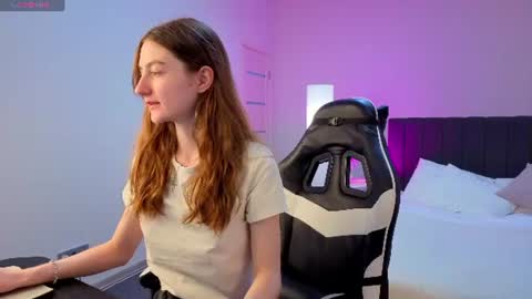 Nora online show from 06-27-26, 11:04
