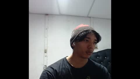 Valenor online show from 07-14-26, 06:51