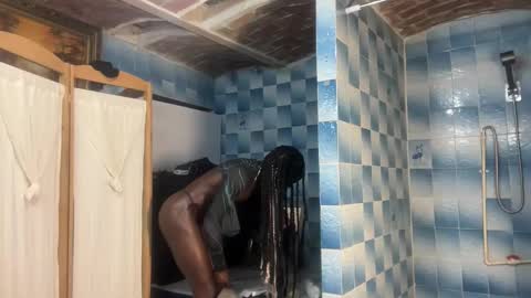   Valentin  independent Cam Boy     online show from 03-26-26, 08:53