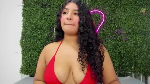 Valentina online show from 11-26-25, 10:11