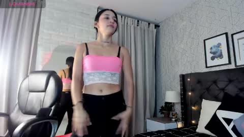 Valen online show from 04-28-26, 11:48