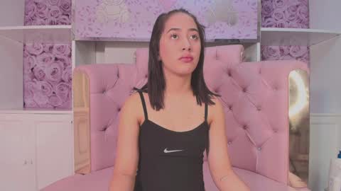 Snapshot of valentina_cortes72 chatting on 02-06-25, 11:32 Valentina online show from 02-06-25, 11:32