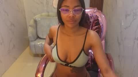 Valentina  online show from 06-24-26, 12:37
