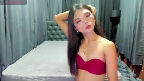 Snapshot of valentina_lustx chatting on 06-13-26, 04:27 valentina_lustx online show from 06-13-26, 04:27