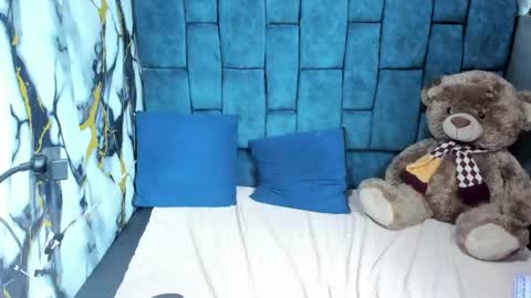 valentinaklean1 online show from 04-22-26, 10:22