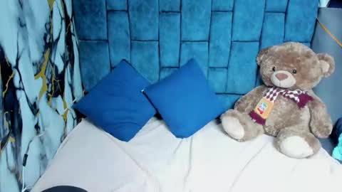 valentinaklean1 online show from 04-26-26, 01:36