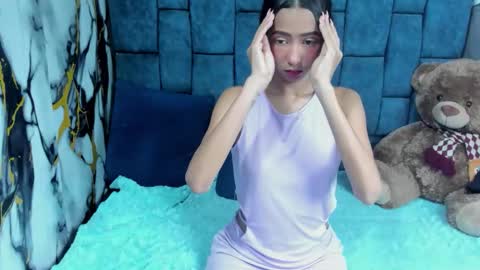 valentinaklean1 online show from 06-08-26, 02:23