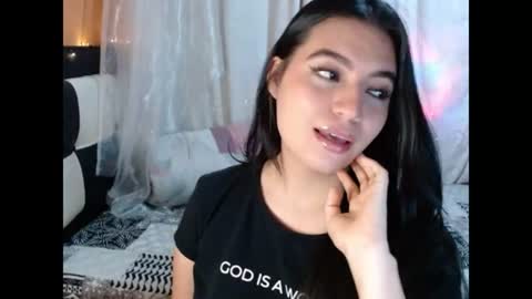 valentinasmith18 online show from 08-03-26, 02:10