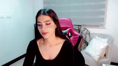 Valentina  online show from 02-15-26, 01:13