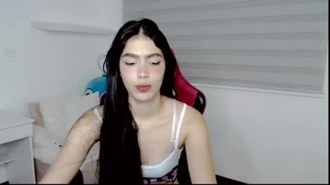 Valentina  online show from 05-11-26, 01:11
