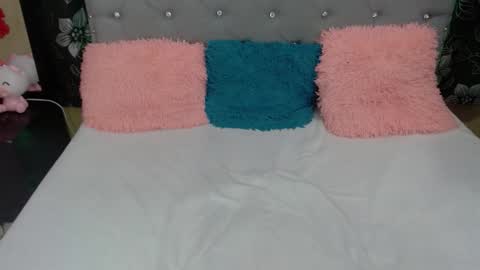 Snapshot of valentinavega18x chatting on 03-11-26, 07:14 valentina vega online show from 03-11-26, 07:14