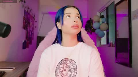 Danielle  Please help me to reach 300 thumbs up online show from 11-02-25, 03:36