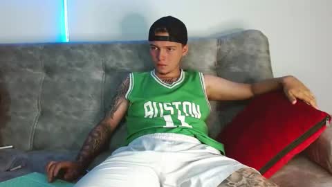 Nick online show from 12-04-25, 03:43