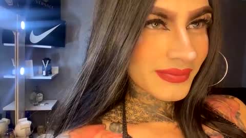 Snapshot of valentino_bs chatting on 02-18-26, 05:53 valentino_bs online show from 02-18-26, 05:53