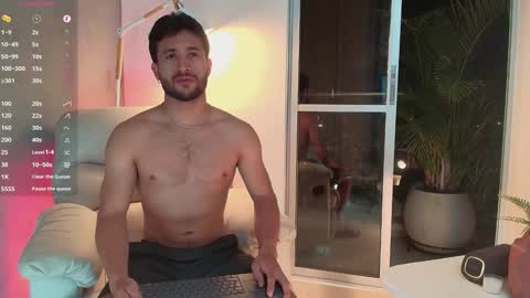 Snapshot of valentinoford chatting on 01-25-25, 05:29 Valentino online show from 01-25-25, 05:29