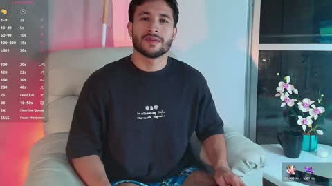 Snapshot of valentinoford chatting on 01-27-25, 05:03 Valentino online show from 01-27-25, 05:03