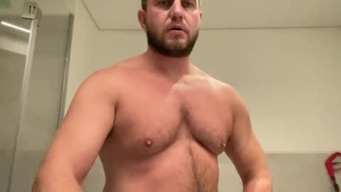 Snapshot of valeraden chatting on 12-19-24, 09:17 Couple online show from 12-19-24, 09:17