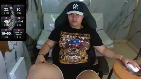 valeri_harpers4 online show from 04-29-26, 02:43