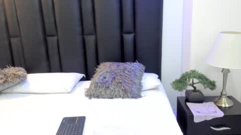 Snapshot of valeri_tafur chatting on 01-29-25, 10:48 valeri_tafur online show from 01-29-25, 10:48
