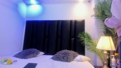 valeri_tafur online show from 12-02-25, 11:04