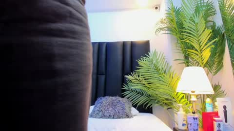 valeri_tafur online show from 04-08-26, 10:26