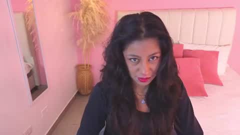 Snapshot of valeria__torres chatting on 07-10-26, 11:02 Valeria online show from 07-10-26, 11:02