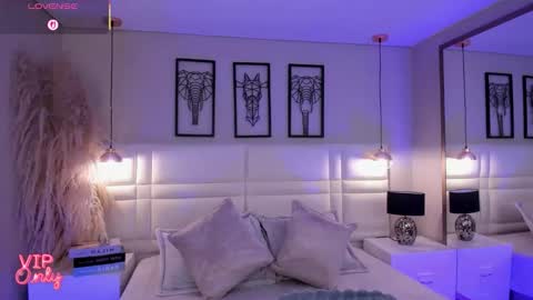 Snapshot of valeria_carter_ chatting on 02-04-26, 03:23 valeria_carter_ online show from 02-04-26, 03:23