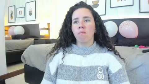 Snapshot of valeriaa_soler chatting on 01-14-25, 03:36 Valeria online show from 01-14-25, 03:36