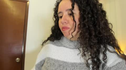 Snapshot of valeriaa_soler chatting on 01-26-25, 11:17 Valeria online show from 01-26-25, 11:17