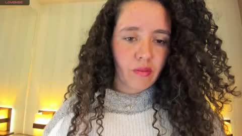 Snapshot of valeriaa_soler chatting on 02-23-25, 03:40 Valeria online show from 02-23-25, 03:40